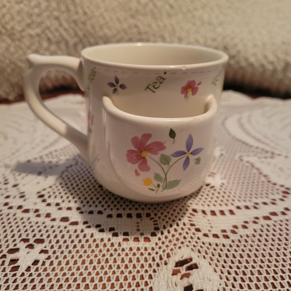 Floral White Ceramic Mug with Handle